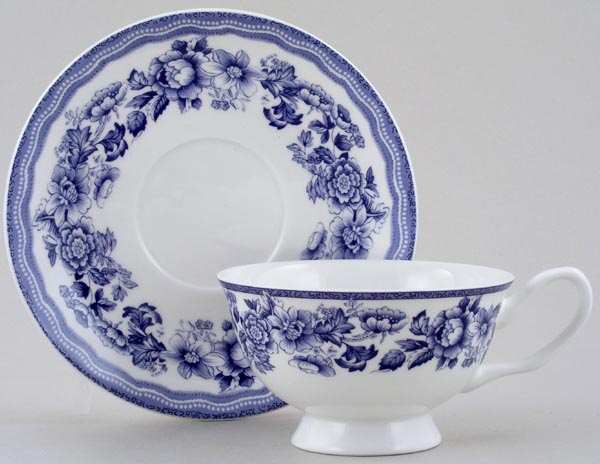 Teacup and Saucer Tonquin